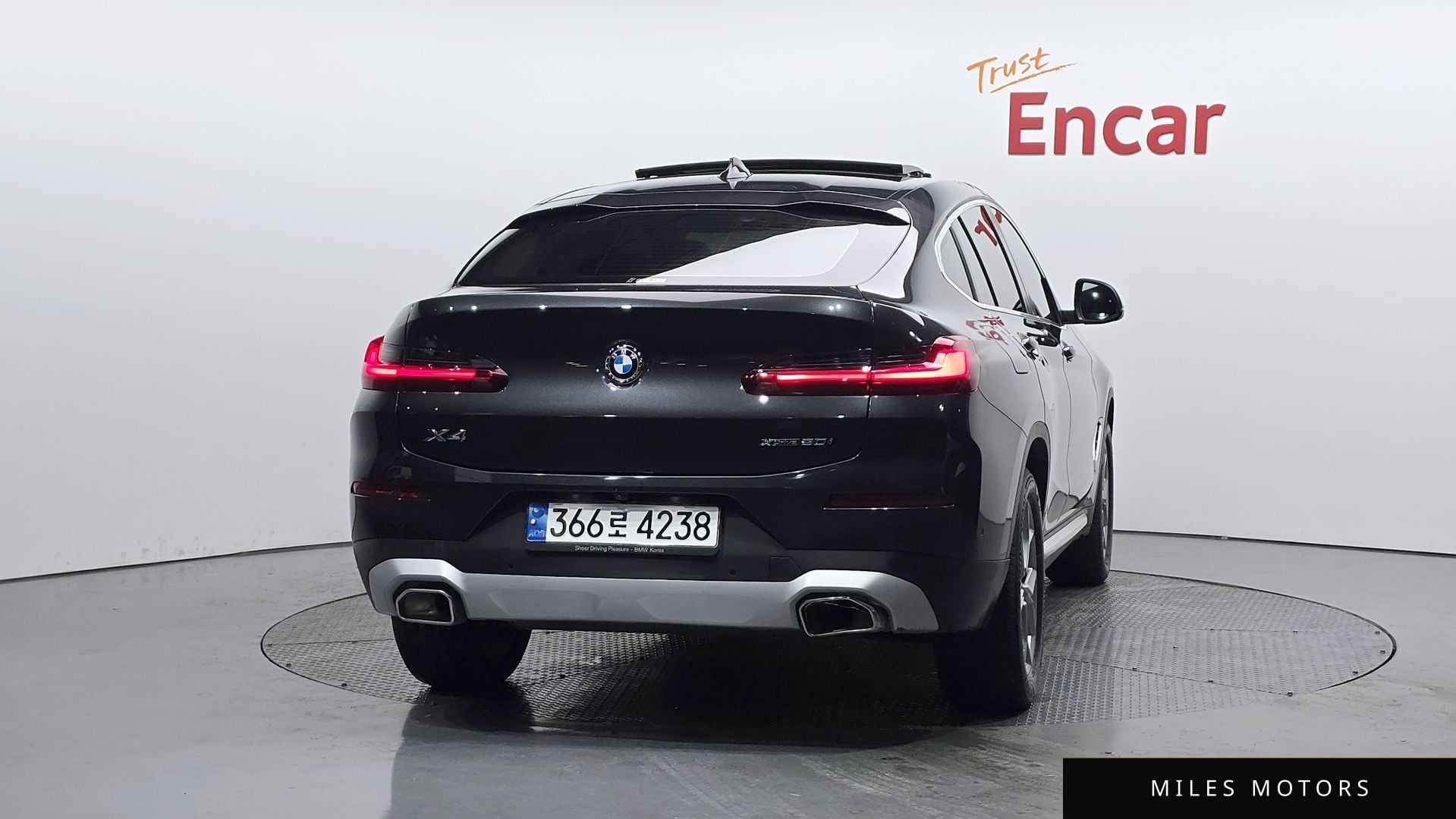 BMW X4 (G02) 2023 — миниатюра 4