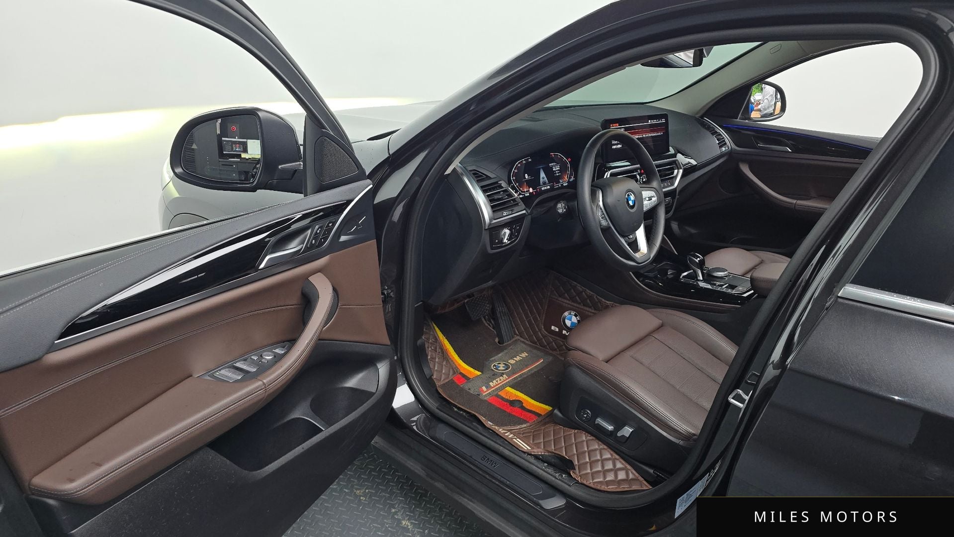 BMW X4 (G02) 2023 — миниатюра 10