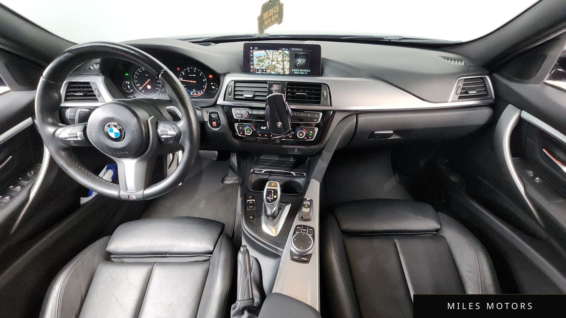 BMW 3 Series (F30) 2018 — миниатюра 10