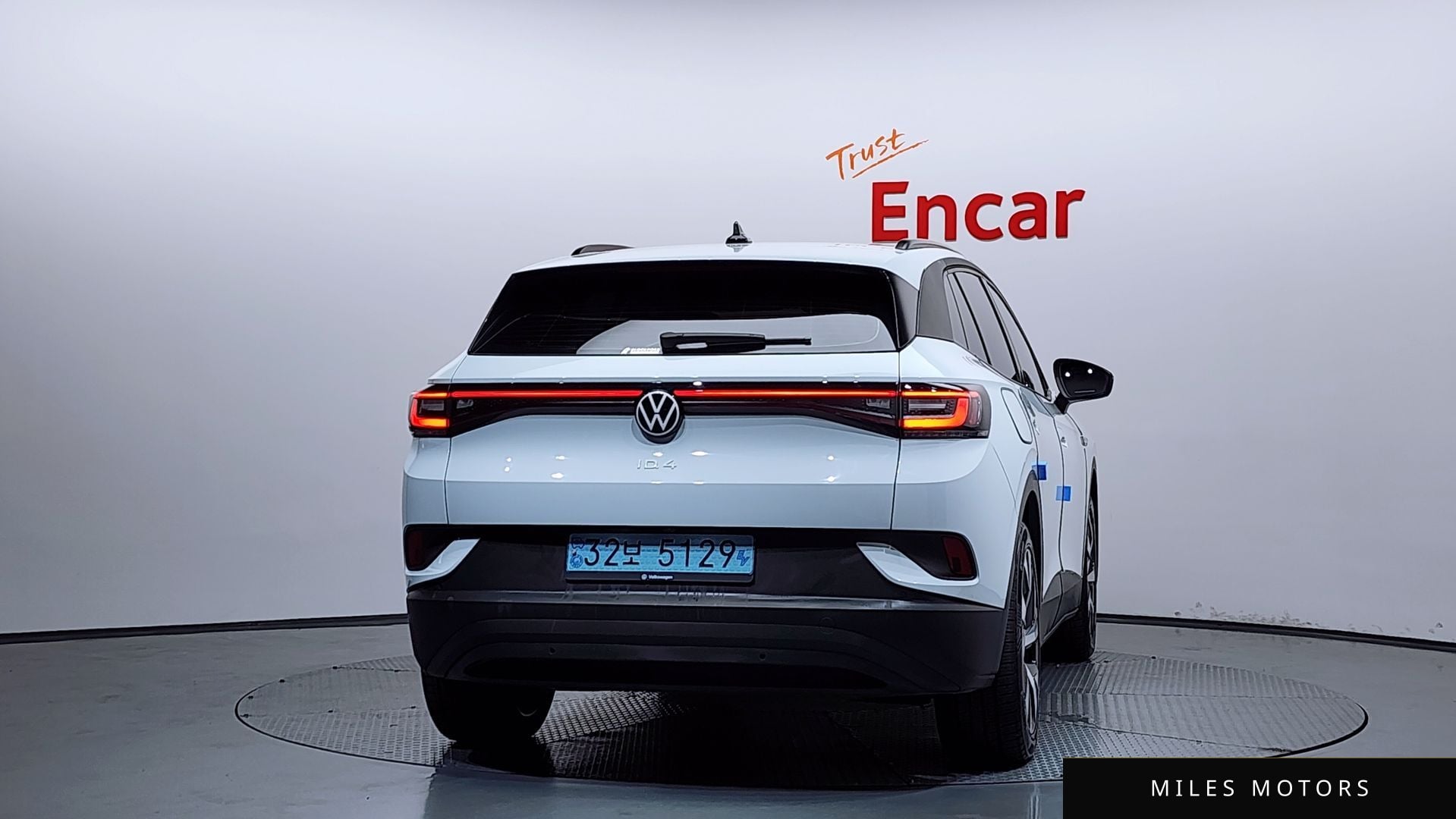 Volkswagen ID.4 2023 — миниатюра 4