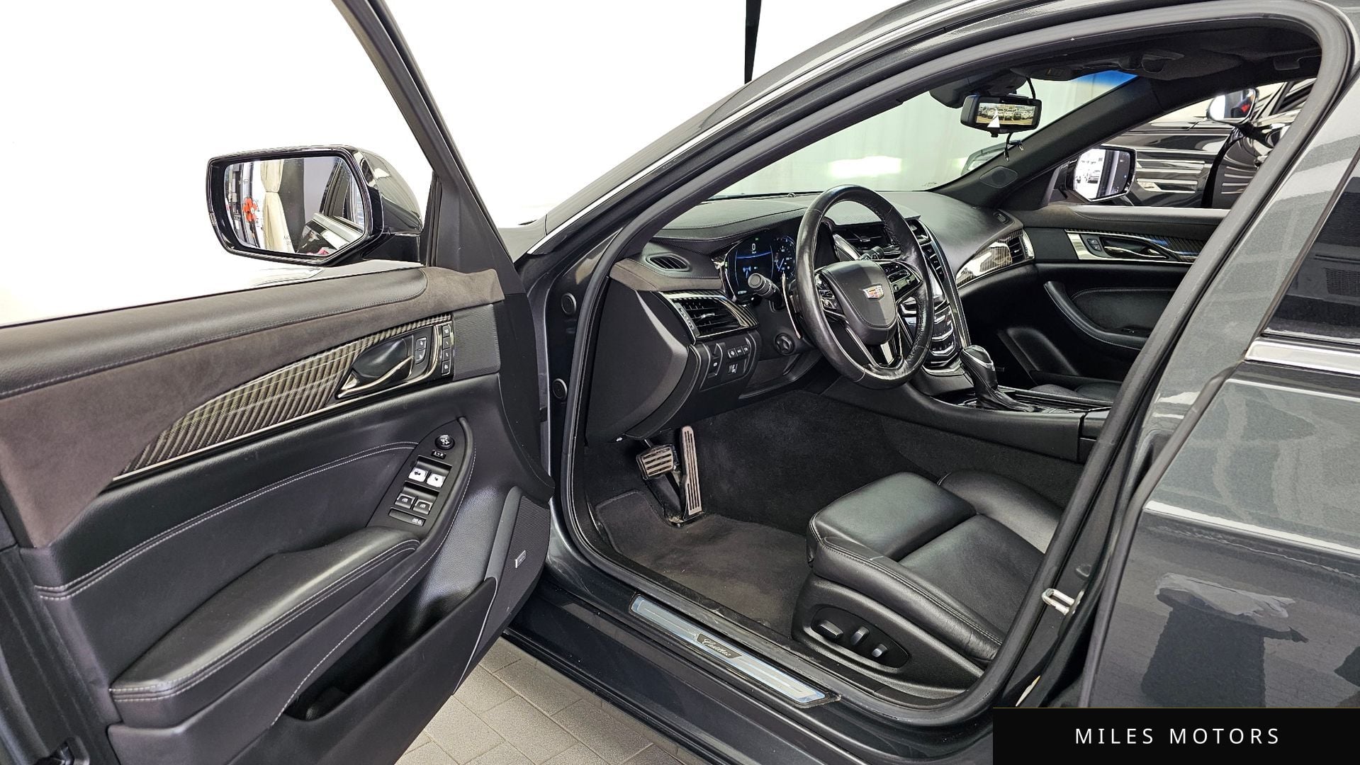 Cadillac CTS 2017 — миниатюра 10