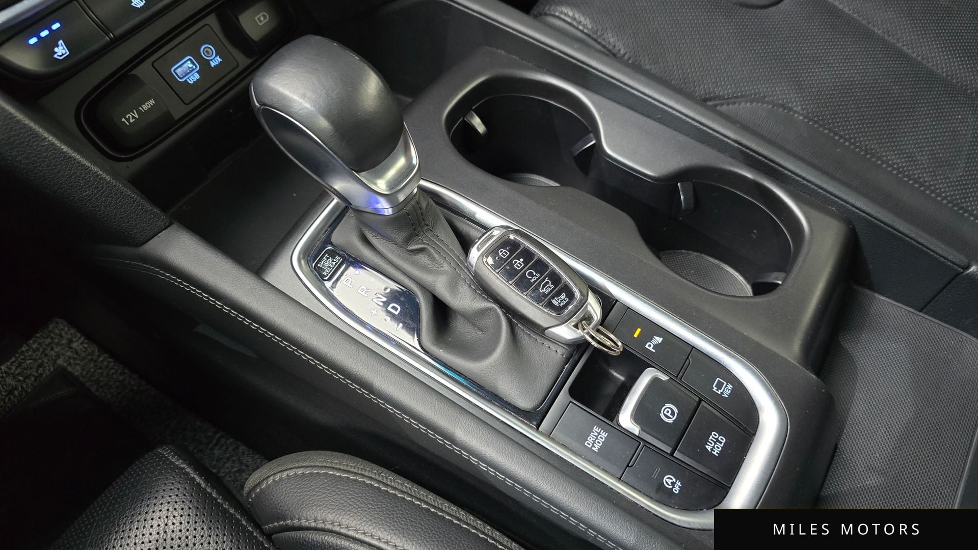 Hyundai Santafe 2020 — миниатюра 9