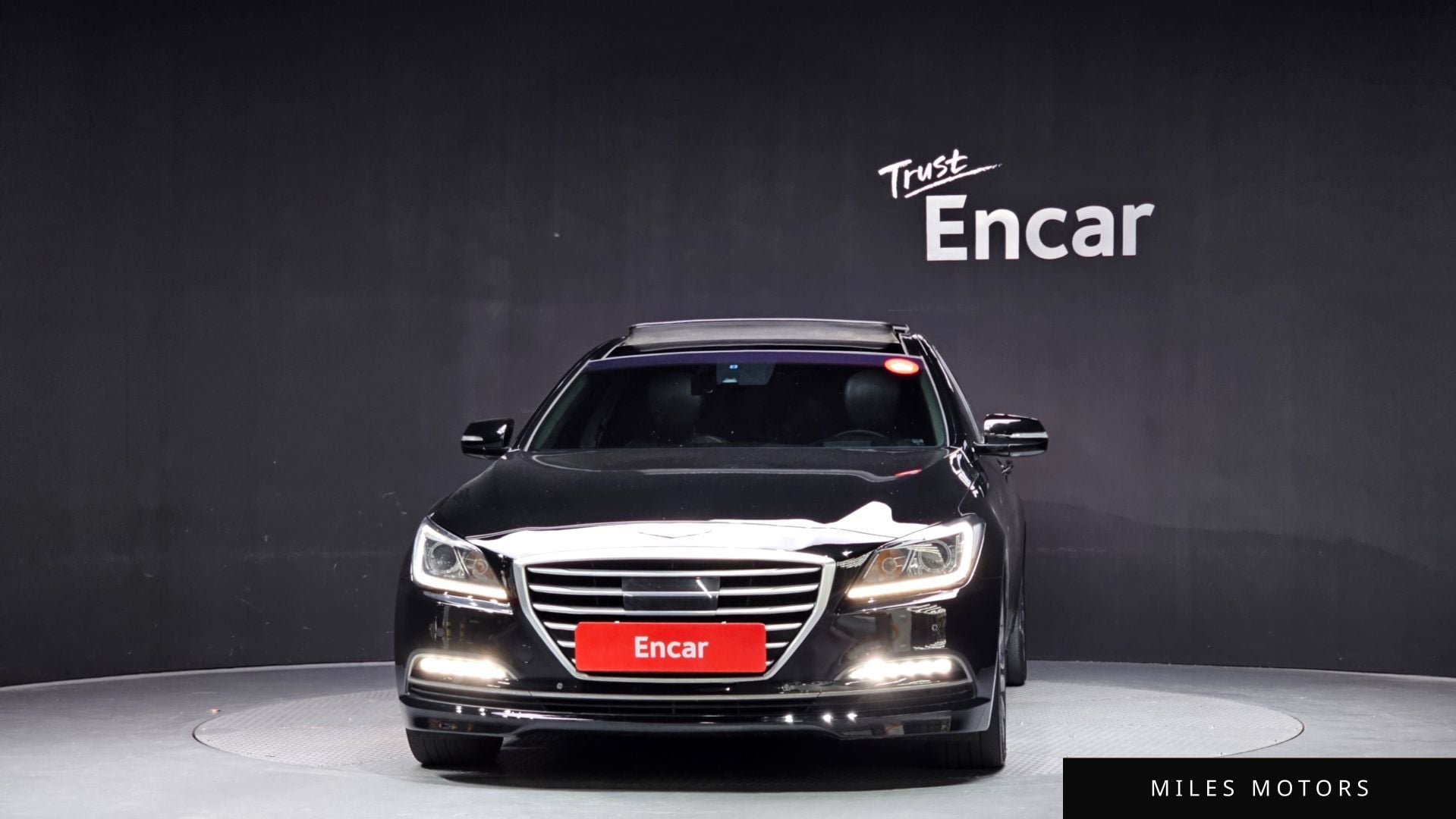 Hyundai Genesis 2015 — миниатюра 3