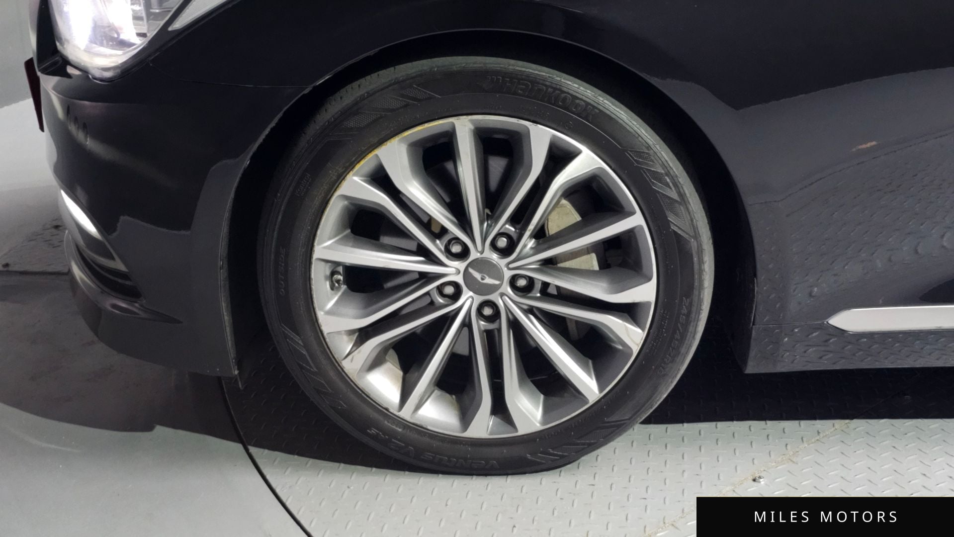 Hyundai Genesis 2015 — миниатюра 5