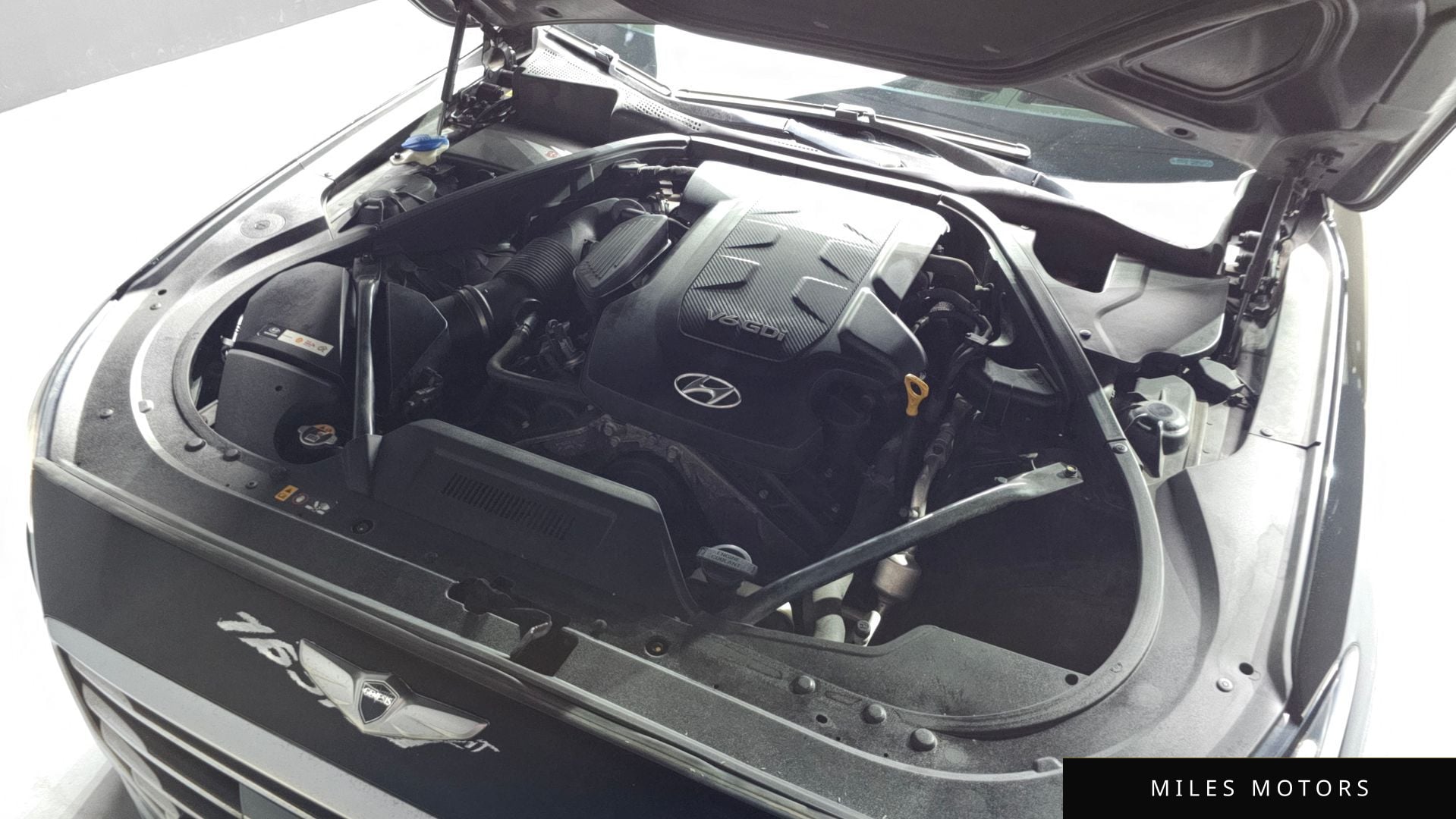 Hyundai Genesis 2015 — миниатюра 6