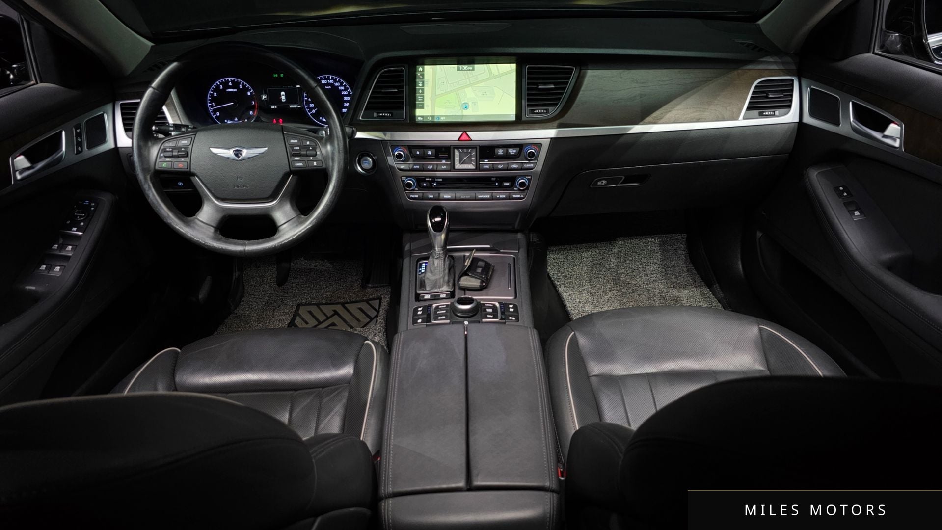 Hyundai Genesis 2015 — миниатюра 10