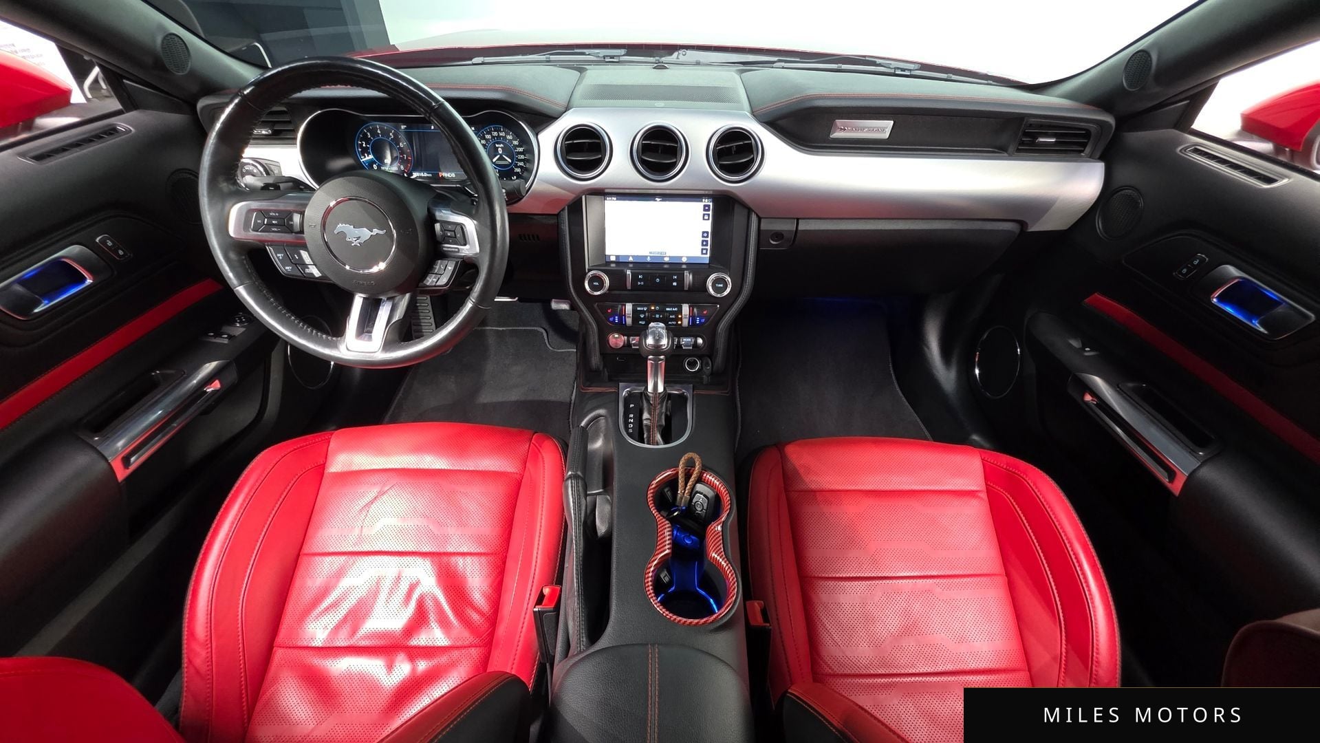 Ford Mustang 2023 — миниатюра 9