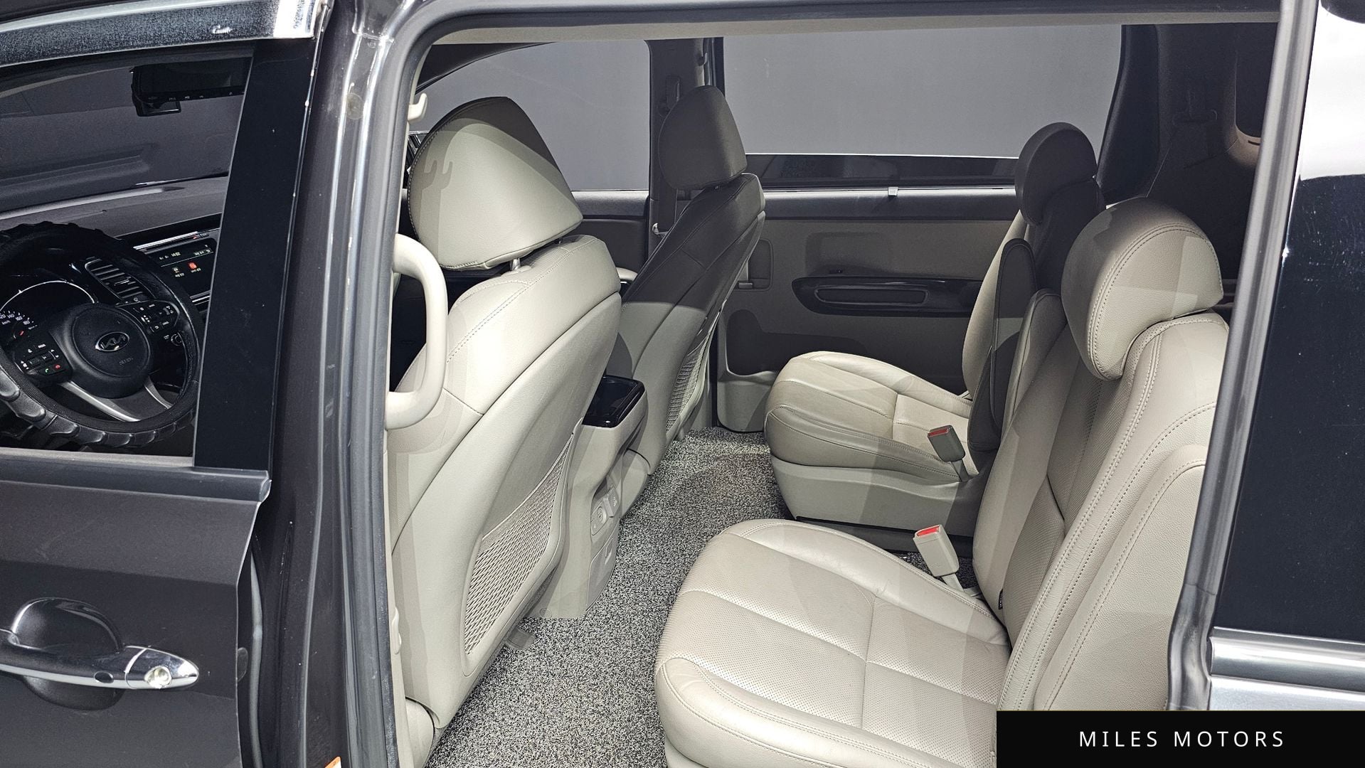 Kia Canival 2016 — миниатюра 11