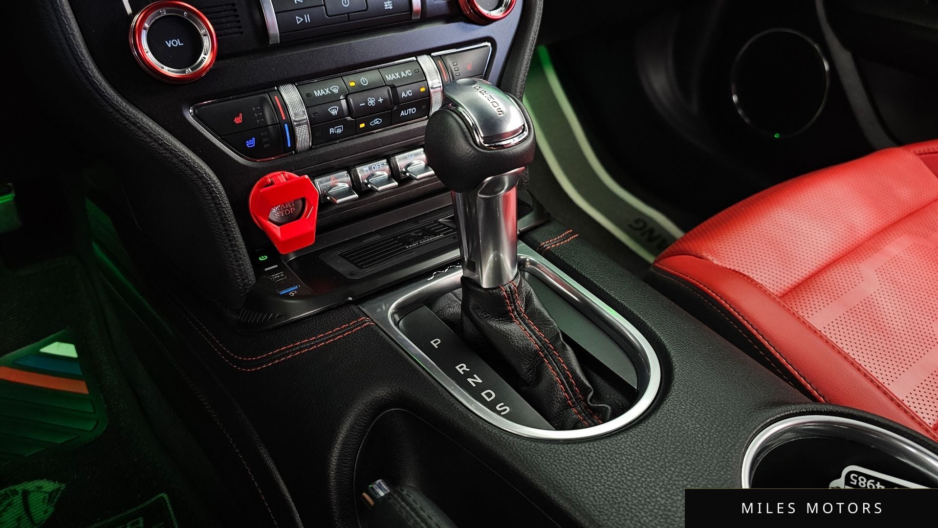 Ford Mustang 2021 — миниатюра 12