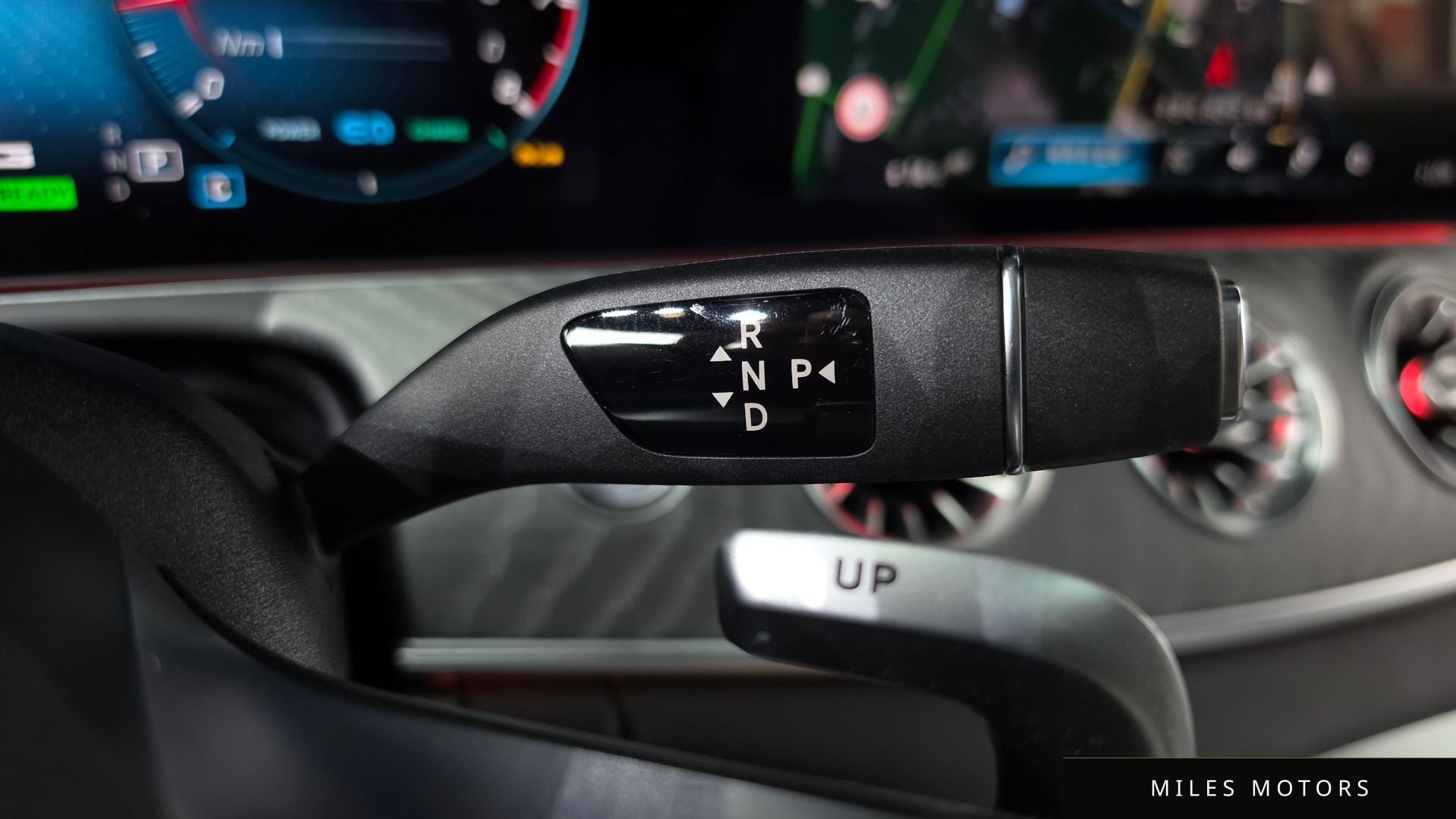 Mercedes-Benz AMG GT 2023 — миниатюра 12