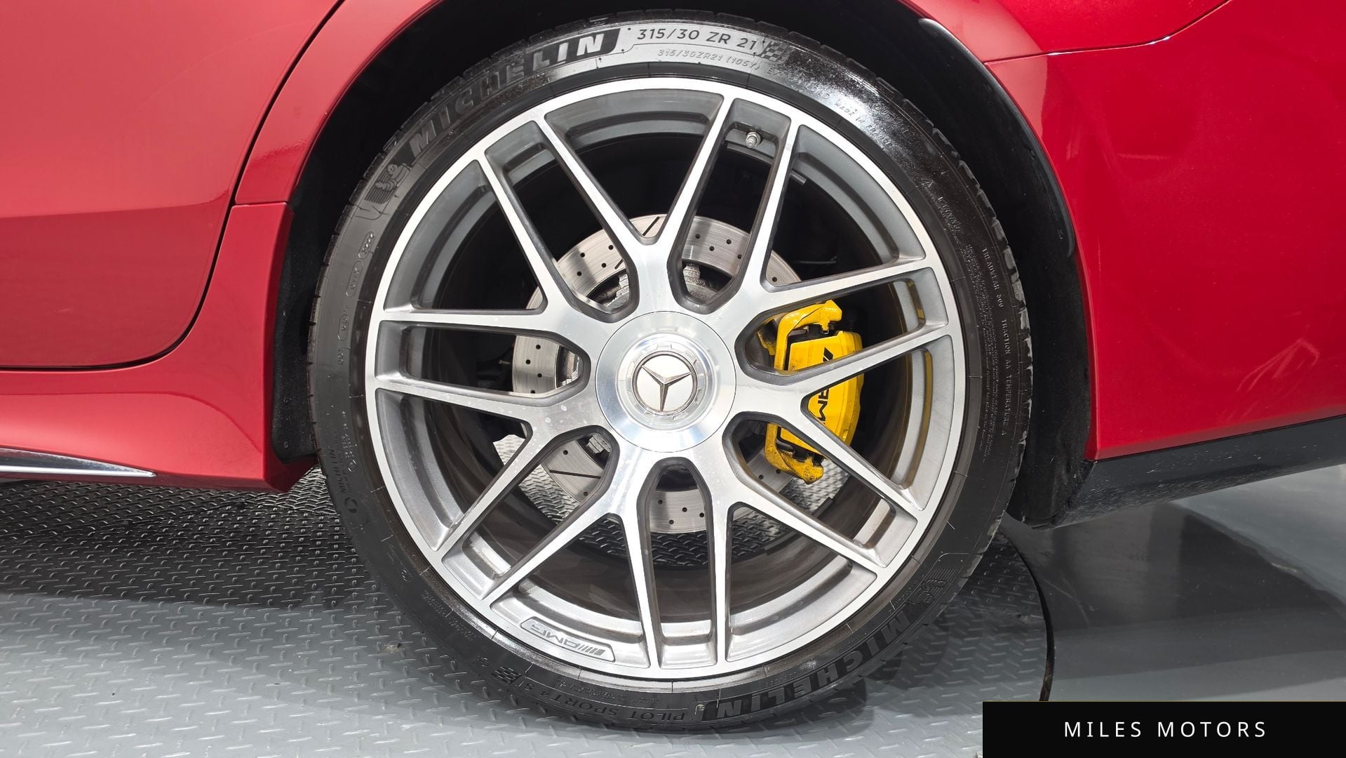 Mercedes-Benz AMG GT 2023 — миниатюра 7
