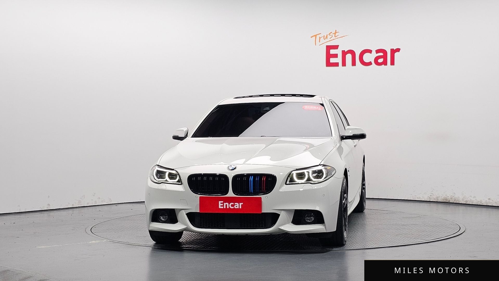 BMW 5 Series (F10) 2016 — миниатюра 2