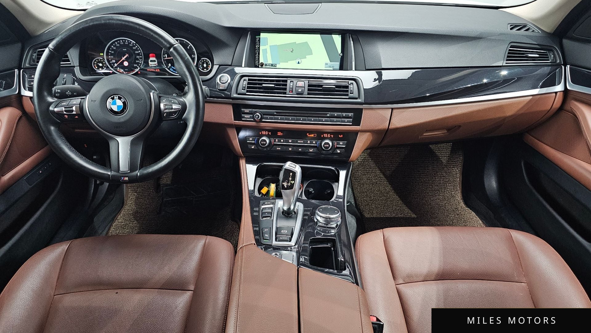 BMW 5 Series (F10) 2016 — миниатюра 9