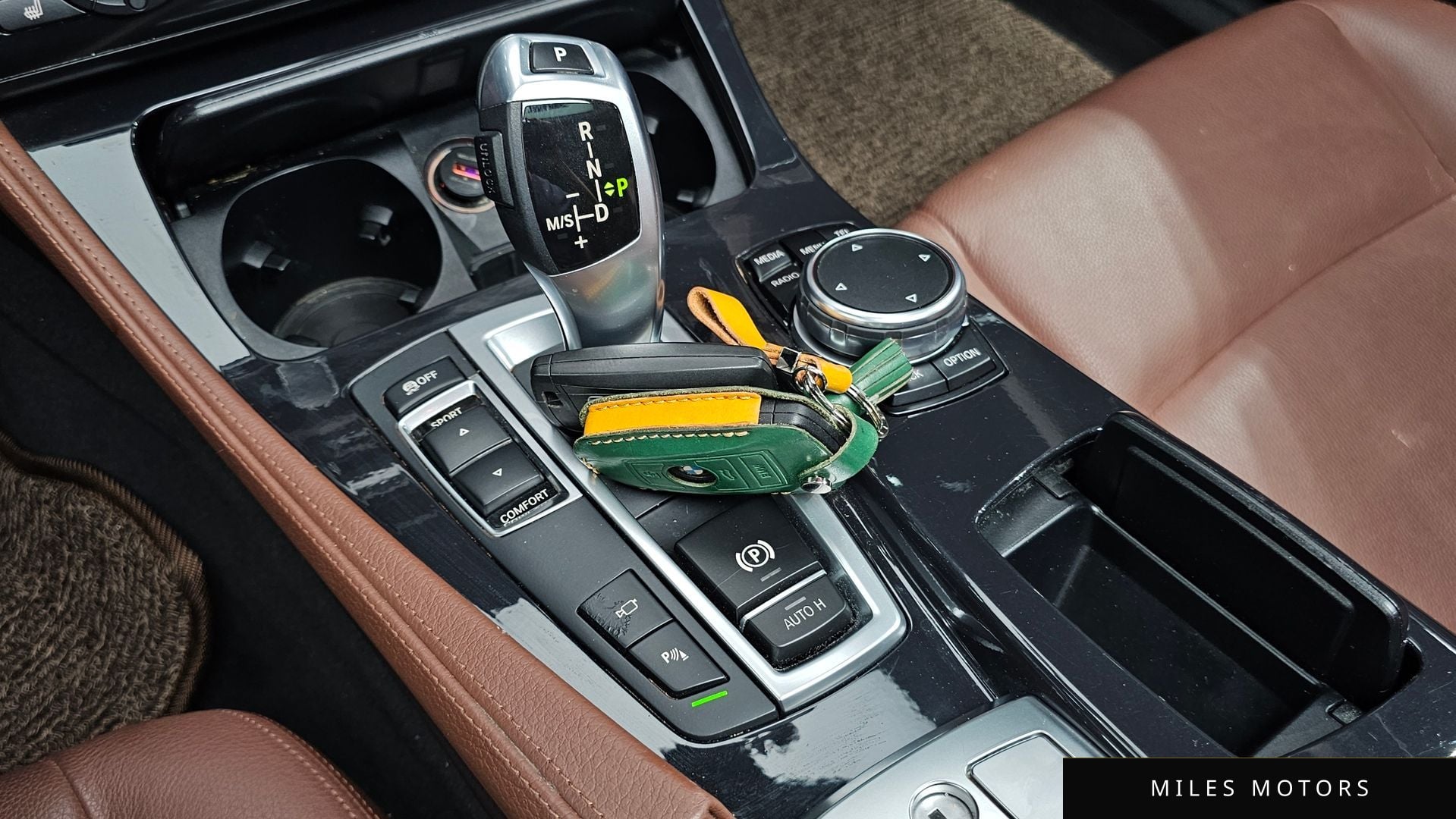 BMW 5 Series (F10) 2016 — миниатюра 11