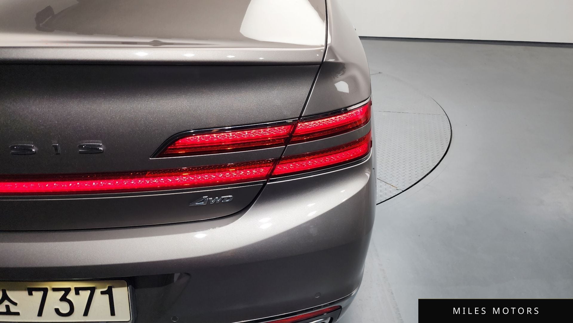 Genesis G90 2021 — миниатюра 7