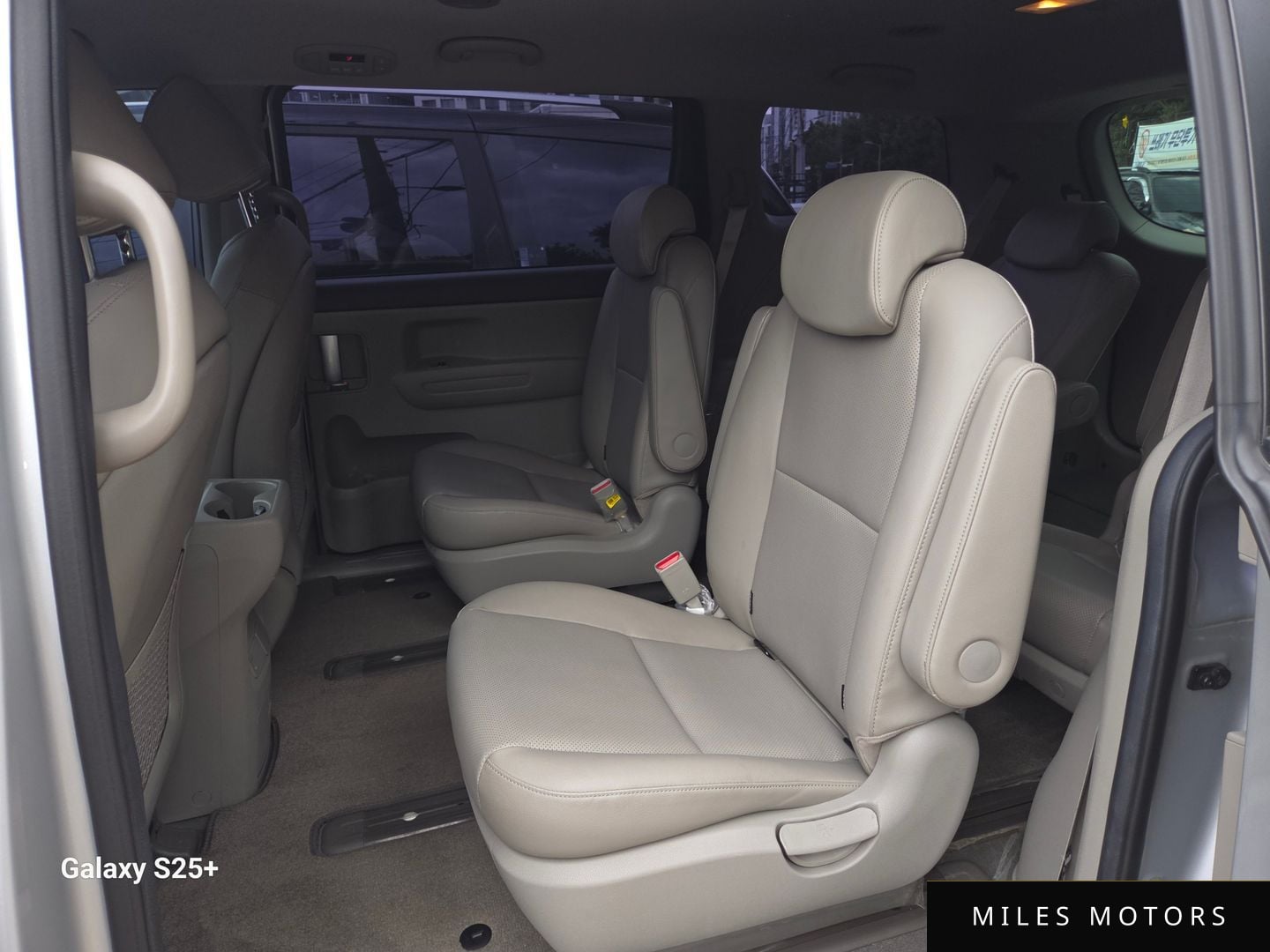 Kia Canival 2018 — миниатюра 8