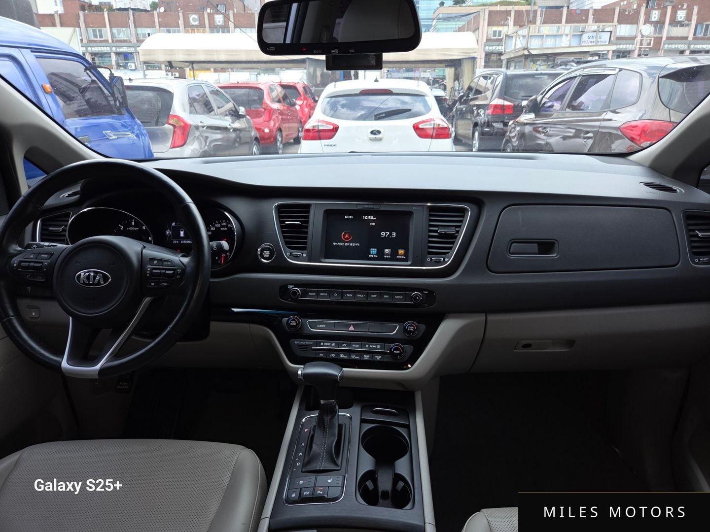 Kia Canival 2018 — миниатюра 9