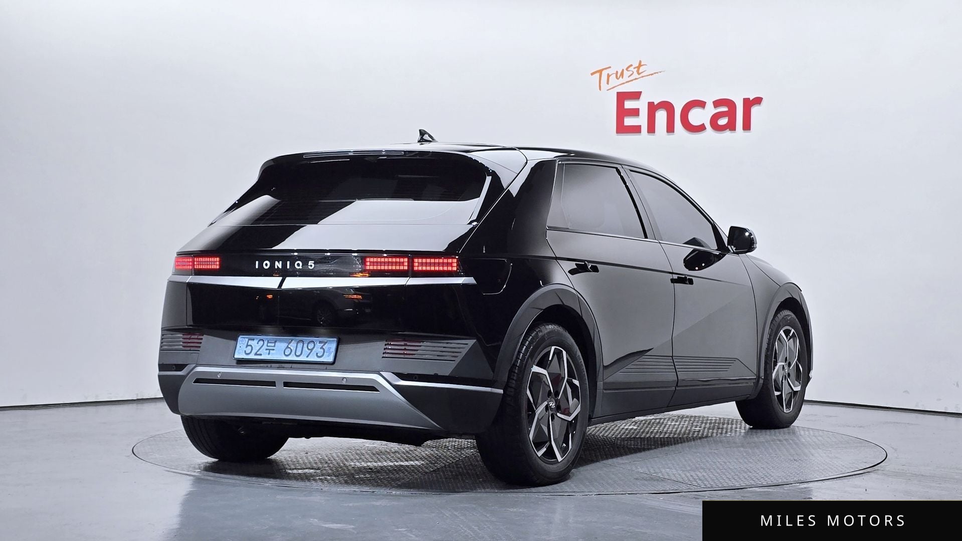 Hyundai Ioniq5 2022 — миниатюра 2