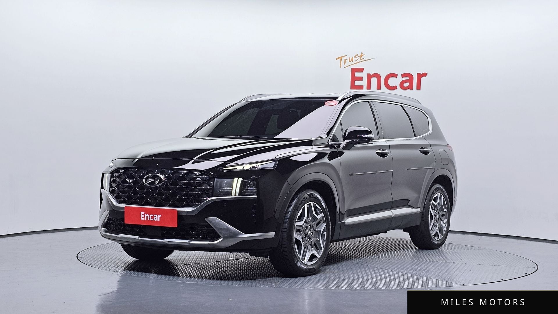 Hyundai Santafe 2022 — фото 1 из 12