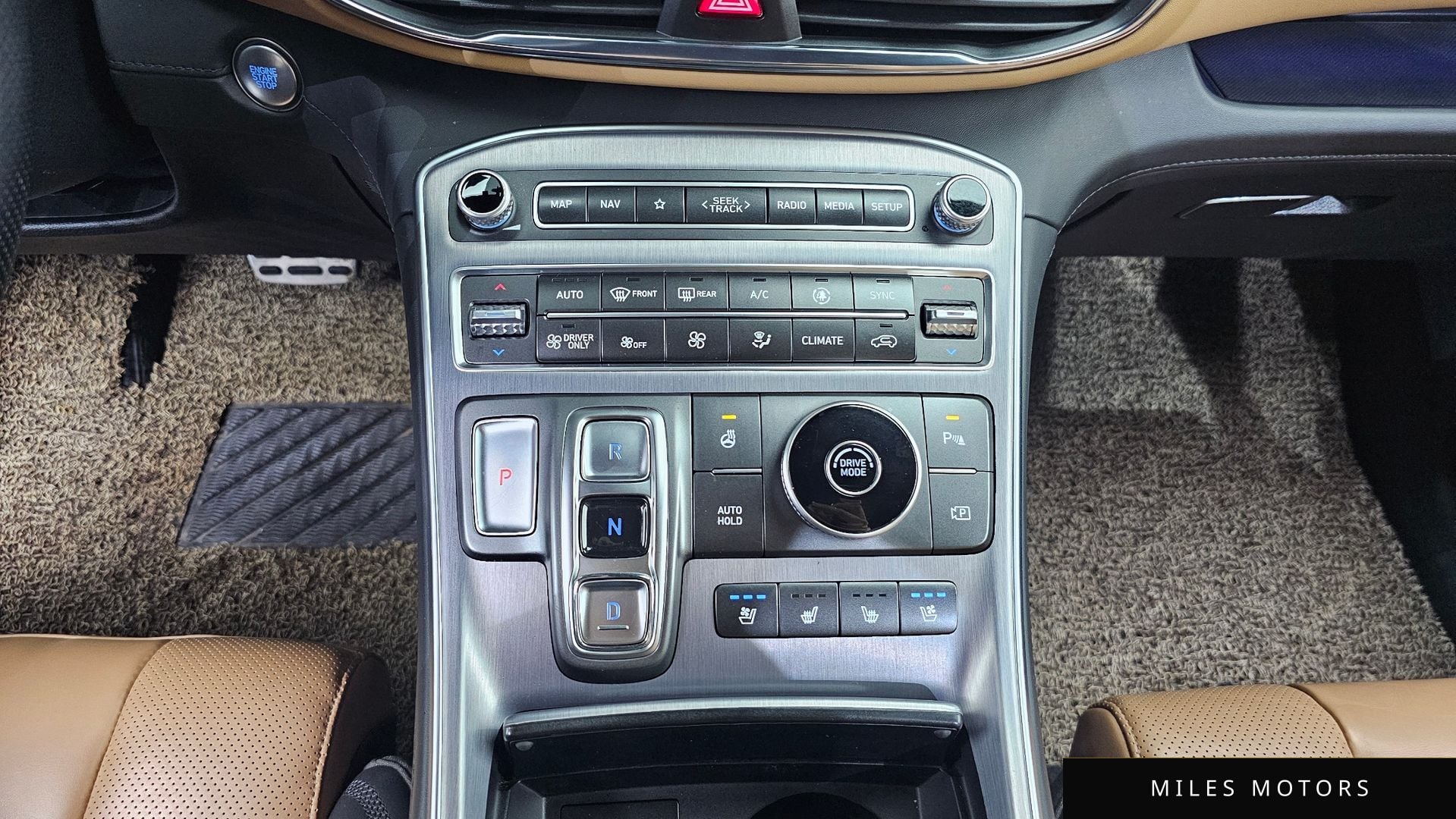 Hyundai Santafe 2022 — миниатюра 12