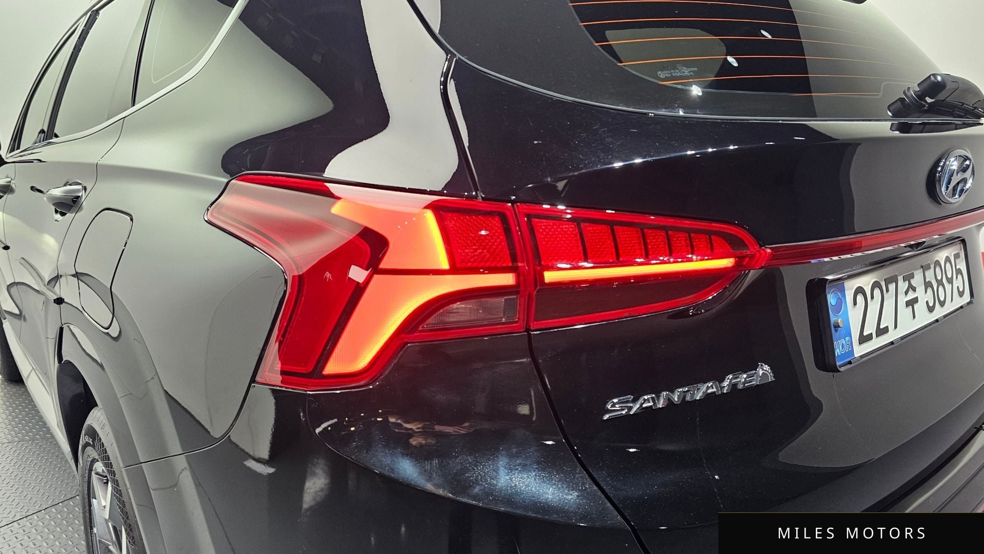 Hyundai Santafe 2022 — миниатюра 9