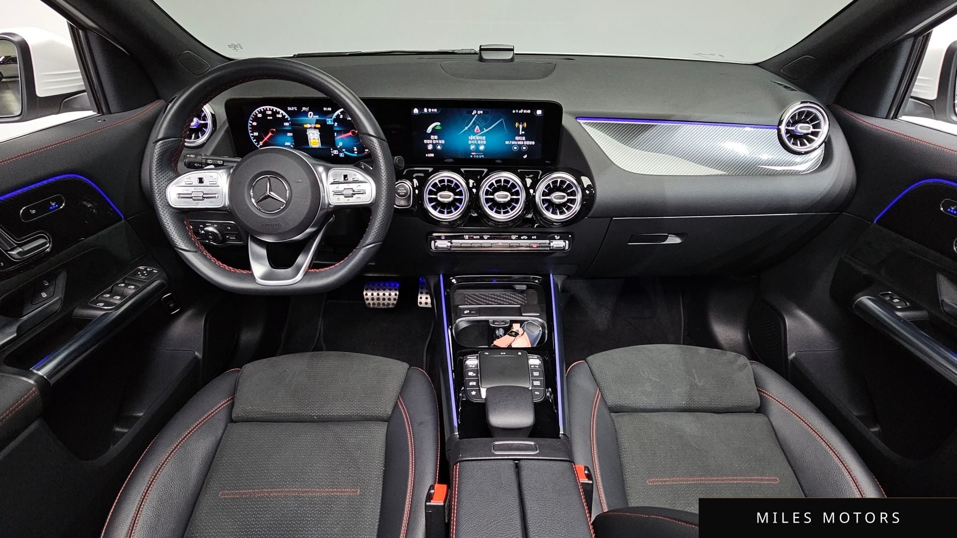 Mercedes-Benz GLA-Class H247 2021 — миниатюра 10