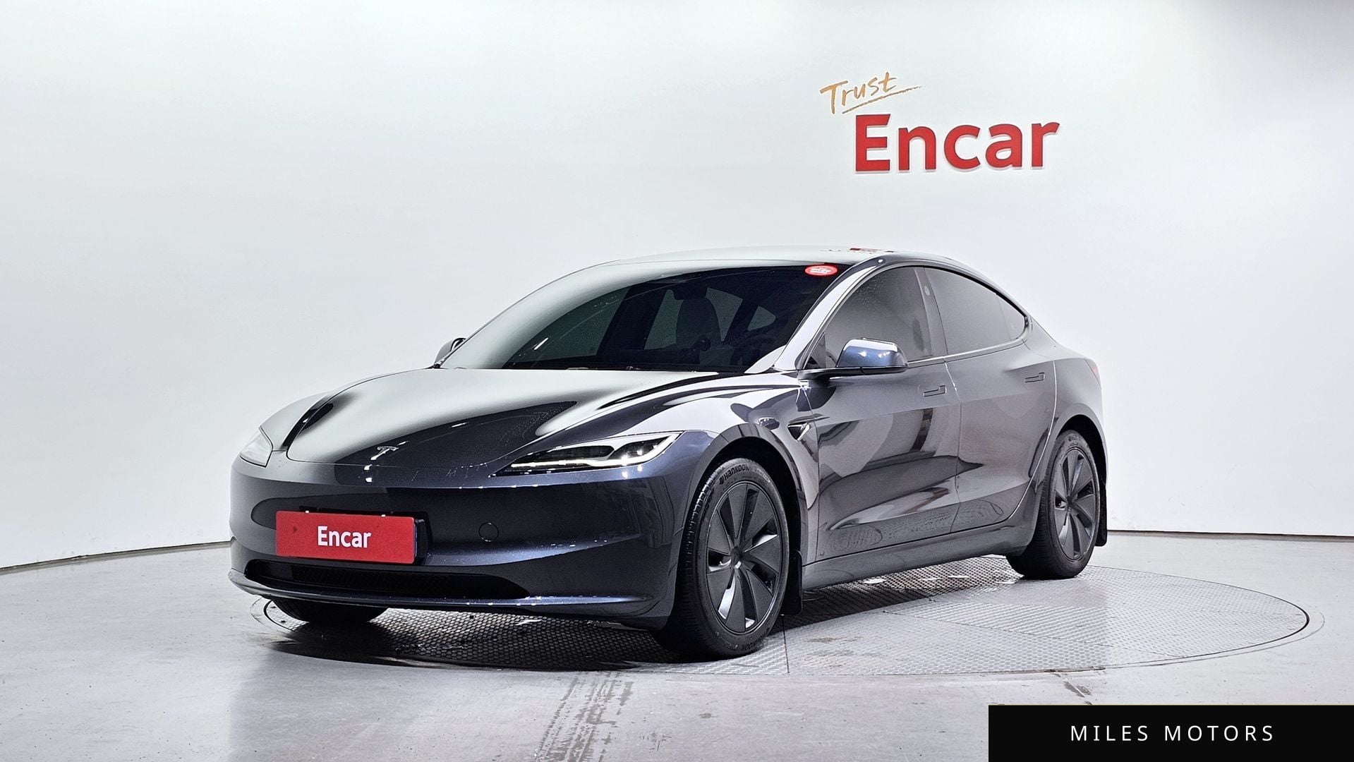 Tesla Model 3 2025 — фото 1 из 12
