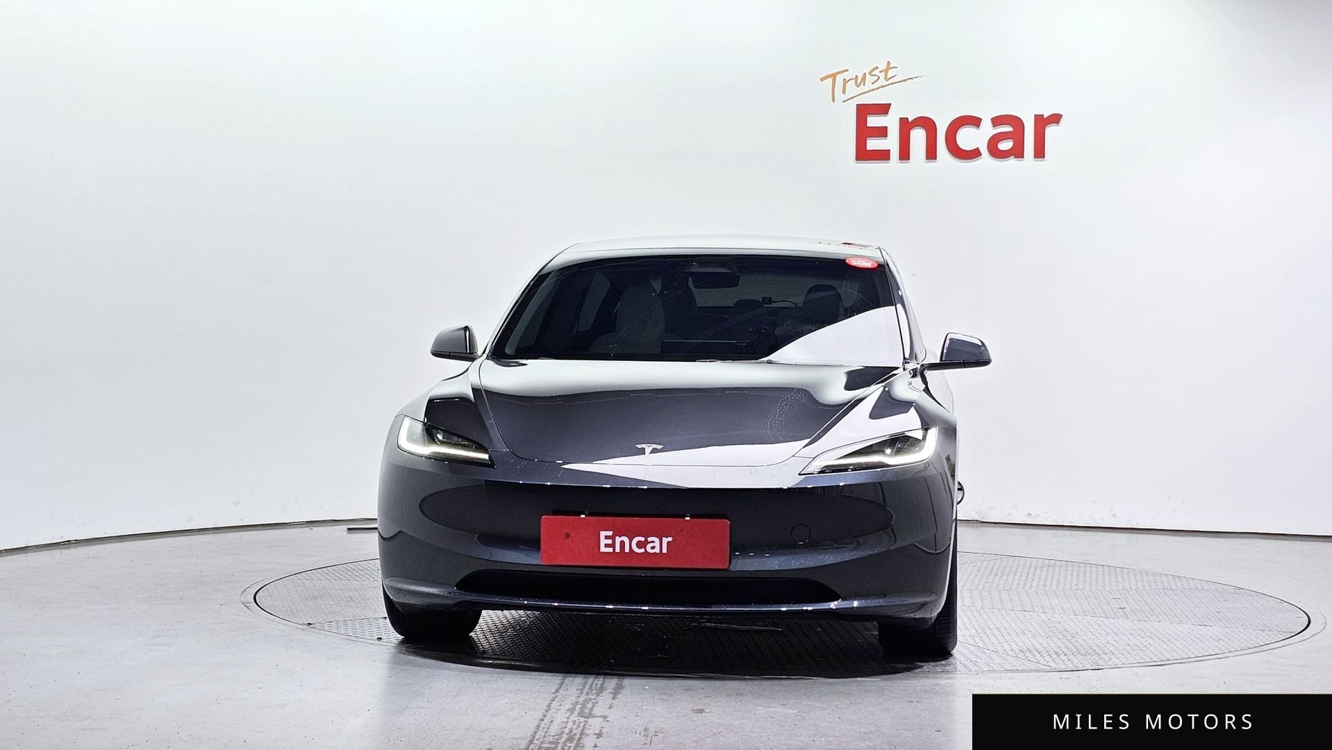 Tesla Model 3 2025 — миниатюра 3