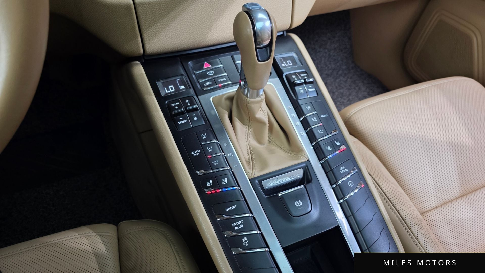 Porsche Macan 2015 — миниатюра 11
