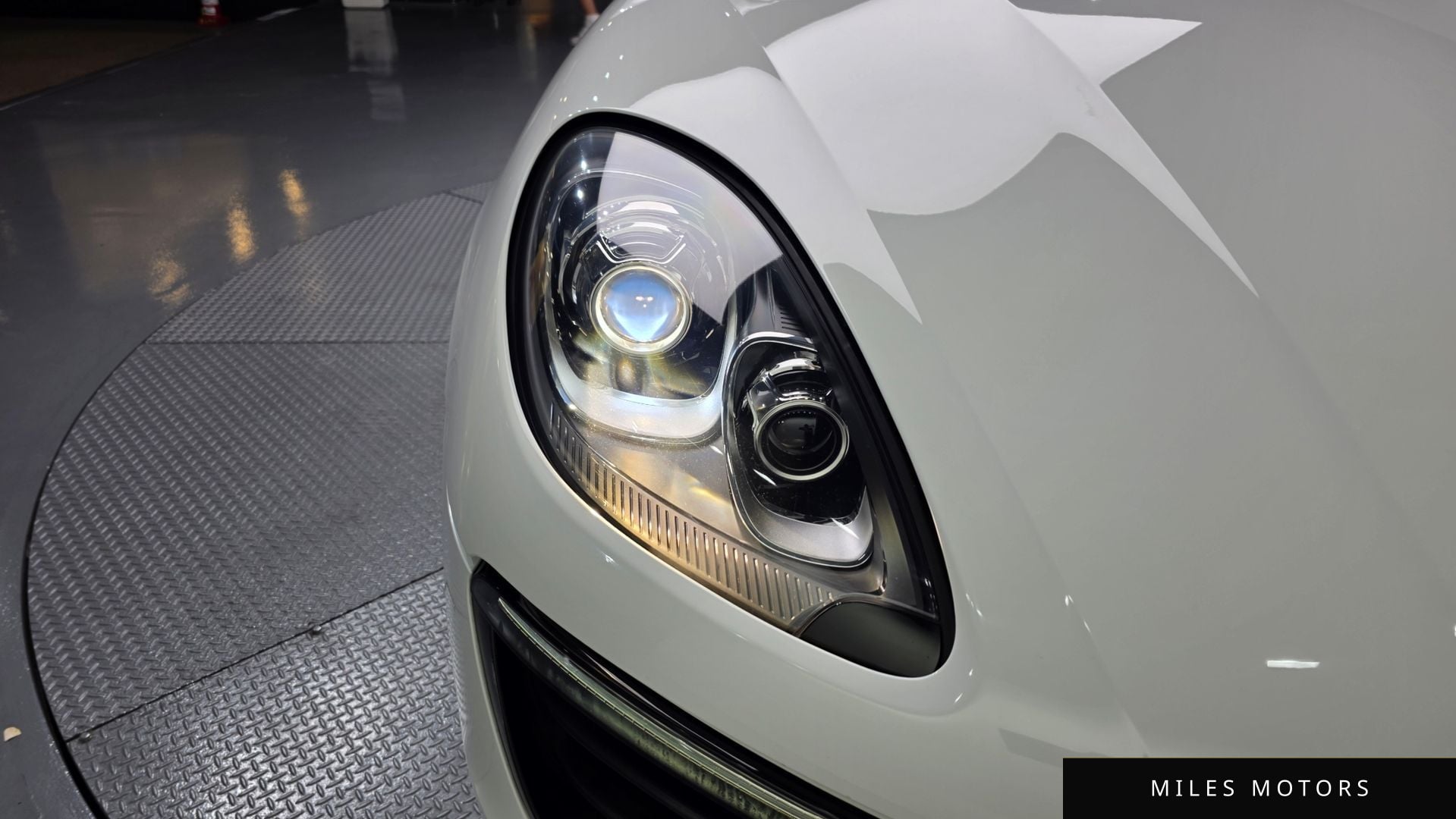 Porsche Macan 2015 — миниатюра 7