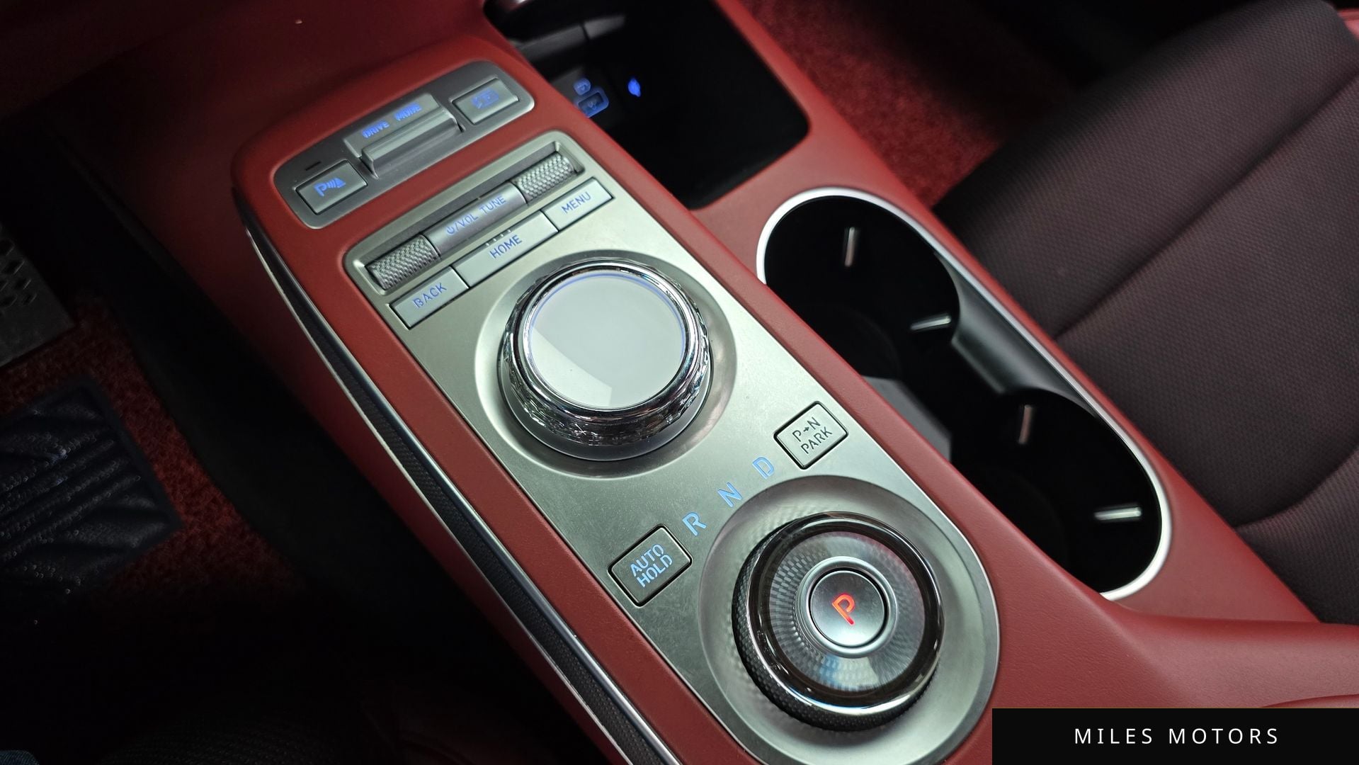 Genesis GV70 2021 — миниатюра 12