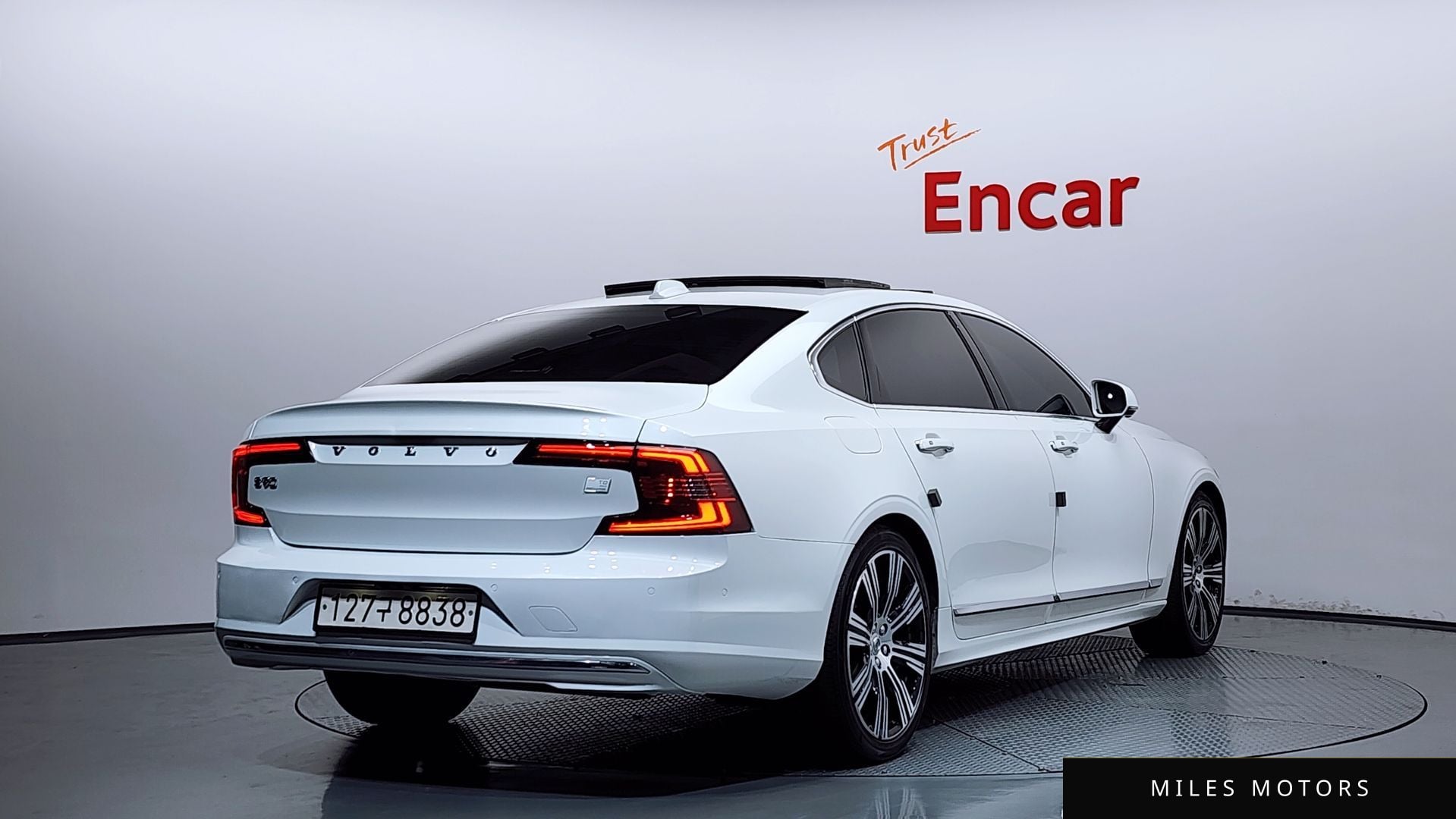 Volvo S90 2021 — миниатюра 2