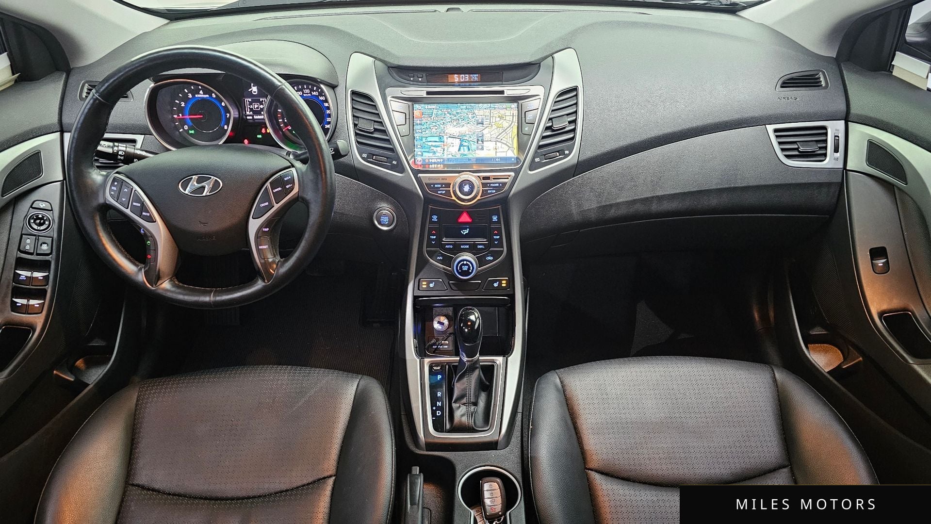 Hyundai AVANTE 2014 — миниатюра 10