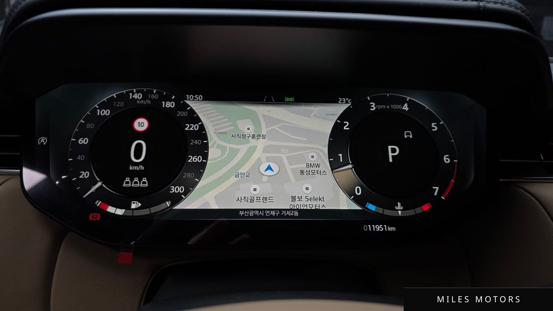 Land Rover Range Rover Sport 2025 — миниатюра 11