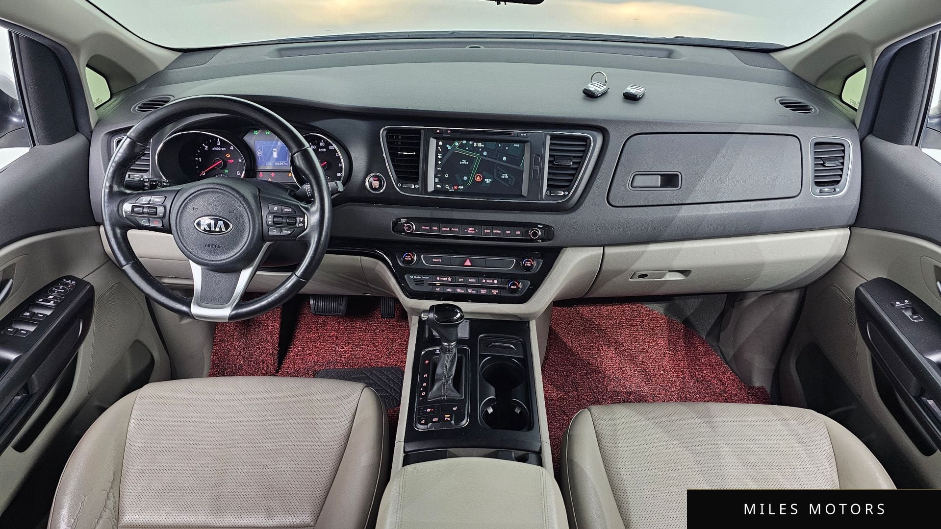 Kia Canival 2016 — миниатюра 10