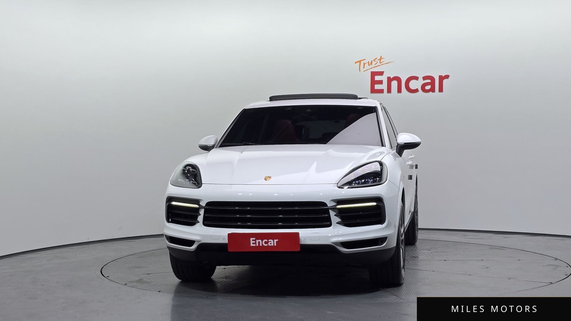Porsche Cayenne 2019 — миниатюра 3