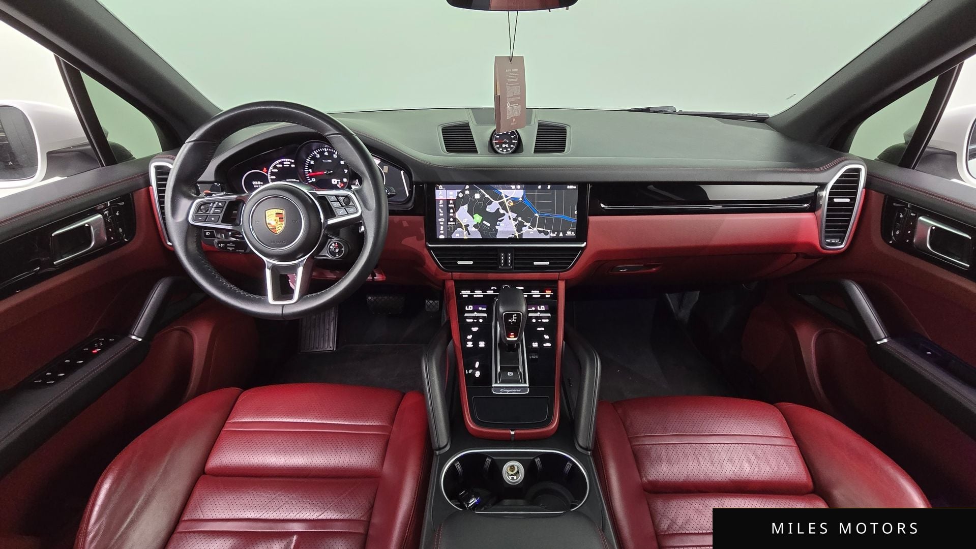 Porsche Cayenne 2019 — миниатюра 7