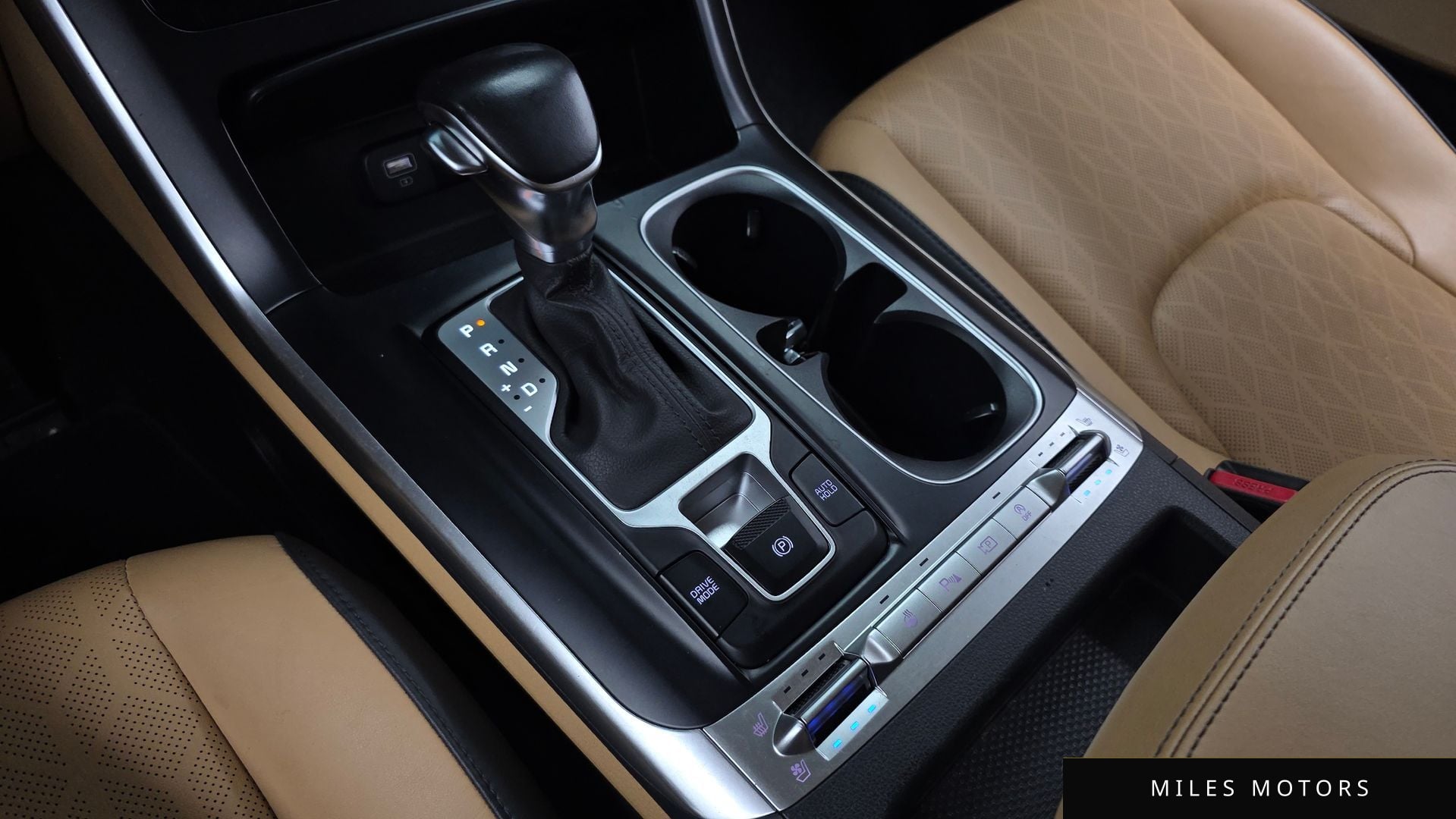 Kia Carnival 2023 — миниатюра 12