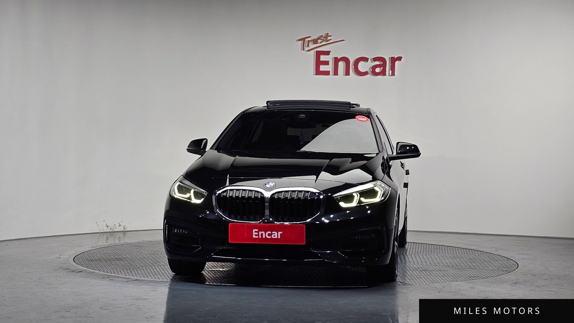 BMW 1 Series (F40) 2023 — миниатюра 3