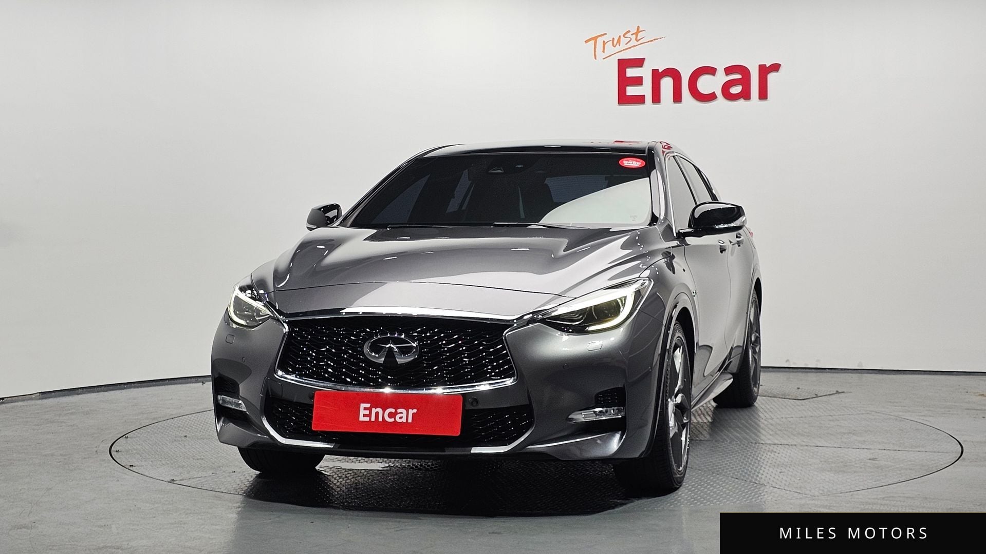 Infiniti Q30 2017 — миниатюра 3