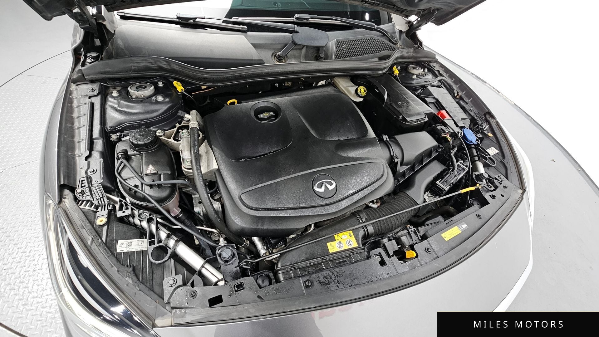 Infiniti Q30 2017 — миниатюра 6