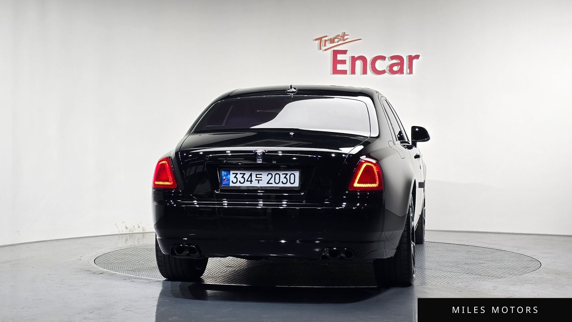 Rolls-Royce Ghost 2017 — миниатюра 4