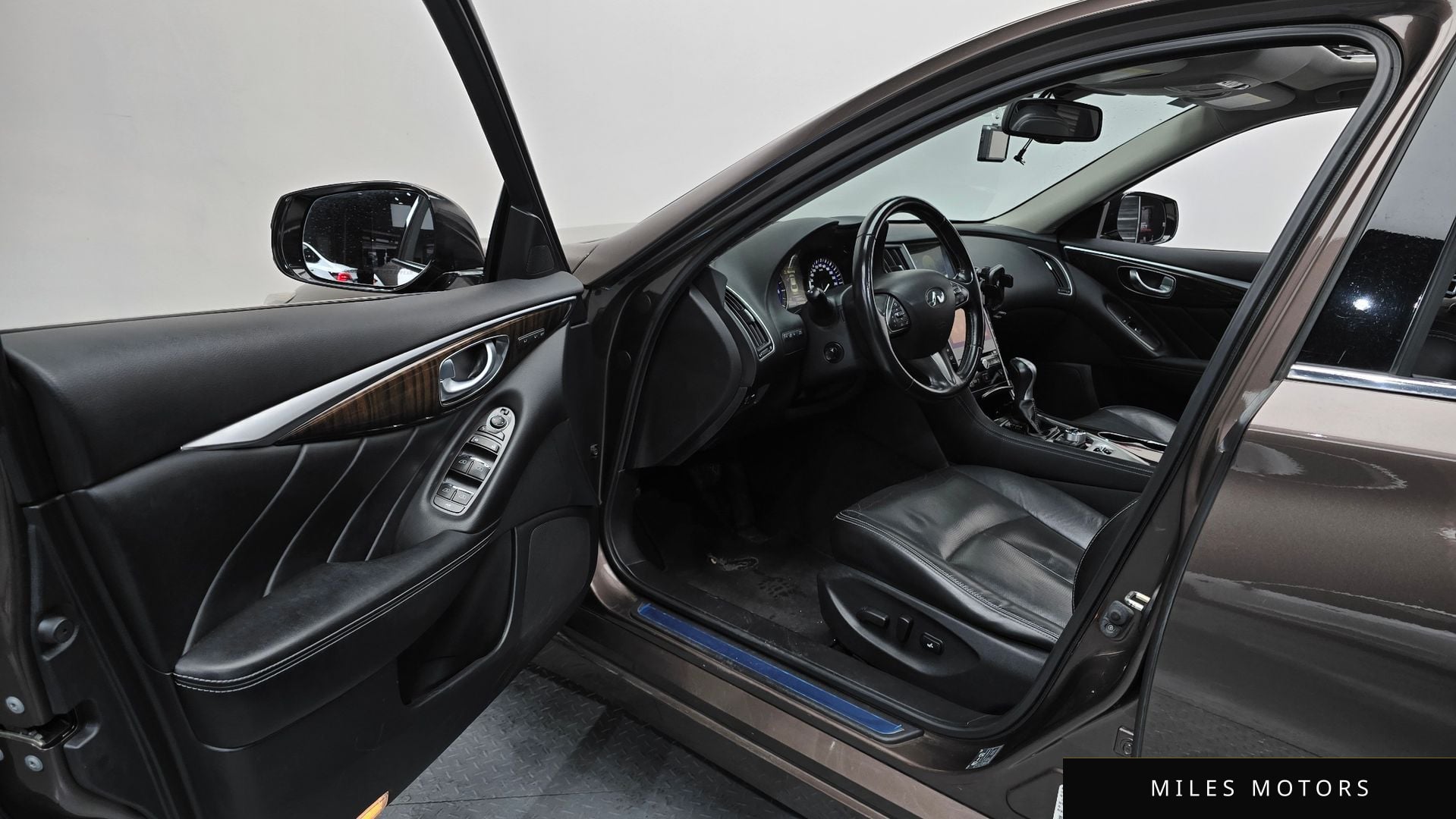 Infiniti Q50 2015 — миниатюра 10
