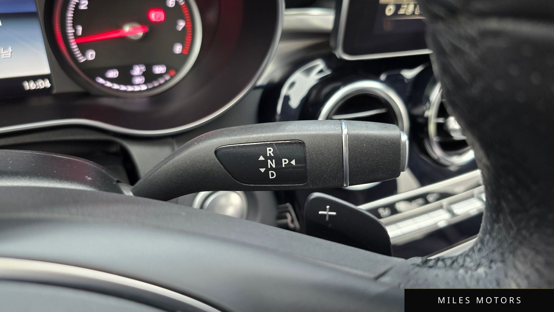 Mercedes-Benz C-Class W205 2018 — миниатюра 12