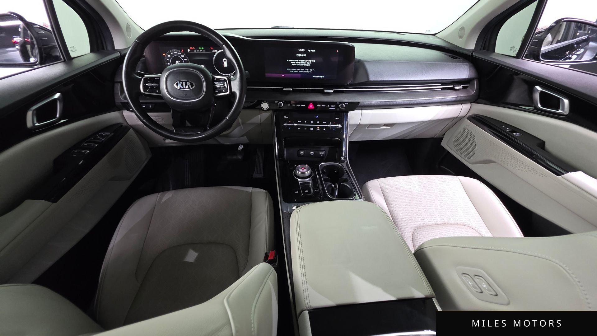 Kia Carnival 2021 — миниатюра 10