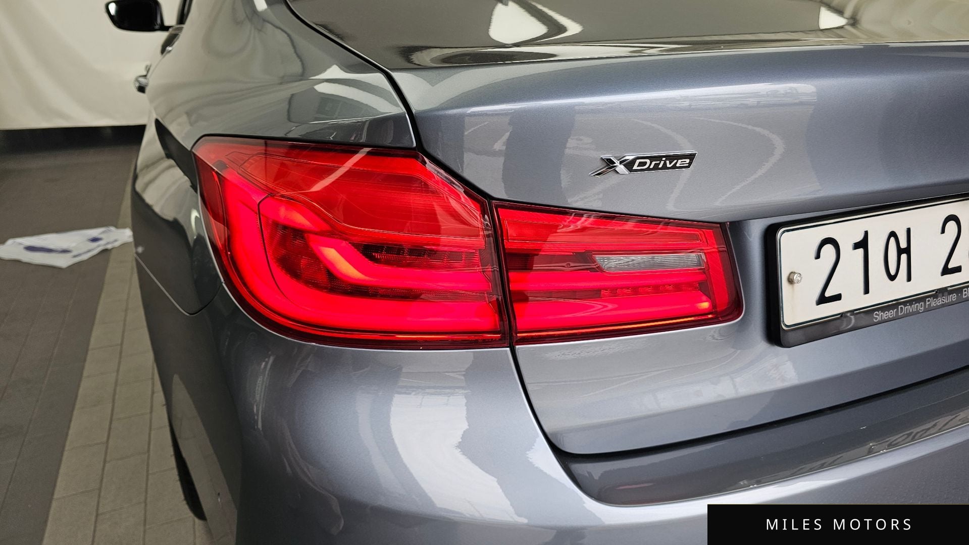 BMW 5 Series (G30) 2018 — миниатюра 9