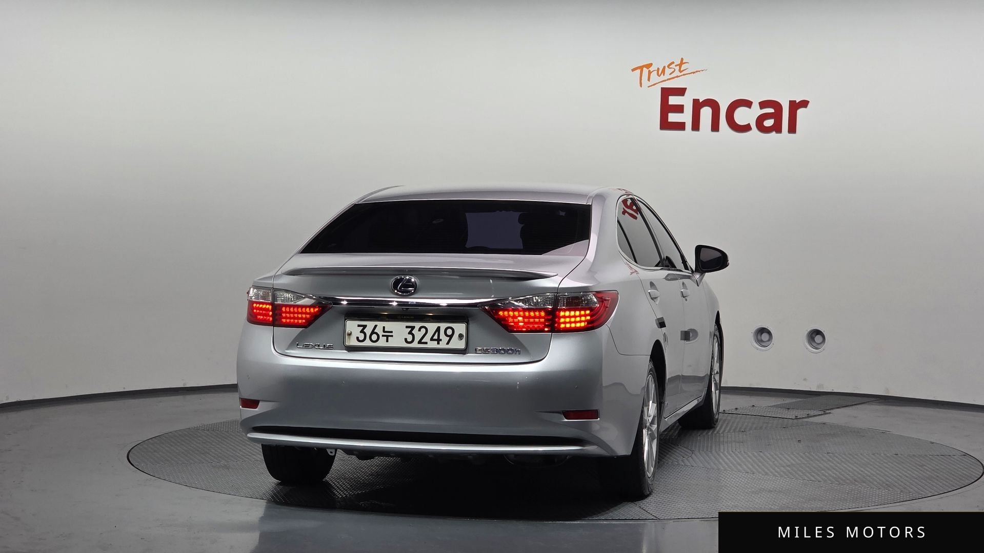 Лексус ES300h 2013 — миниатюра 4