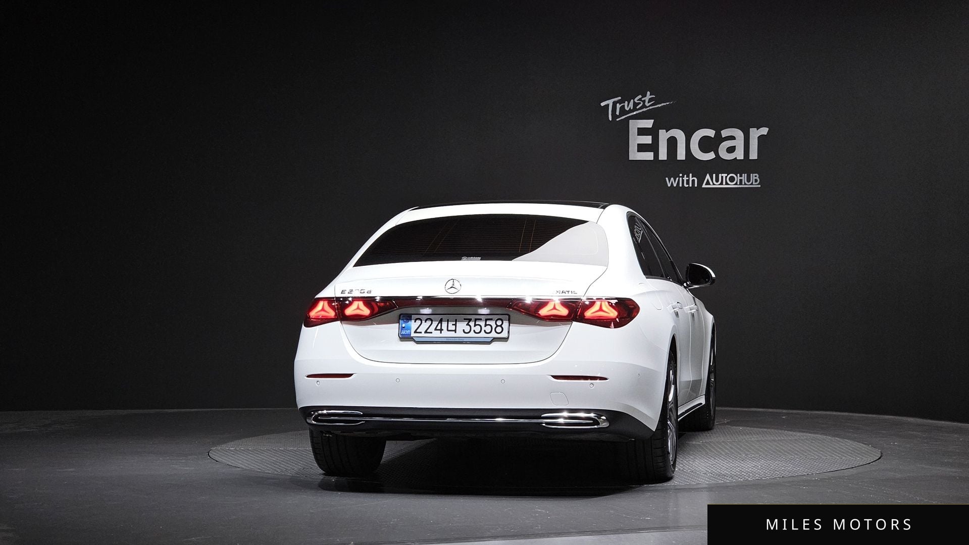 Mercedes-Benz E-Class W214 2024 — миниатюра 4