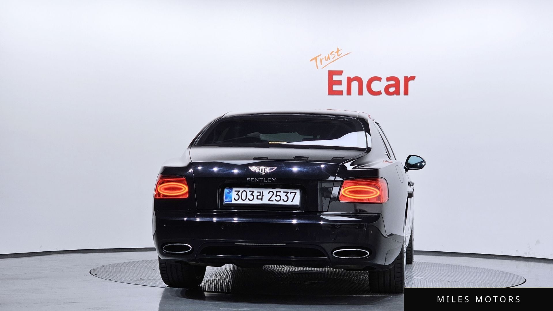 Bentley Flying Spur 2014 — миниатюра 4
