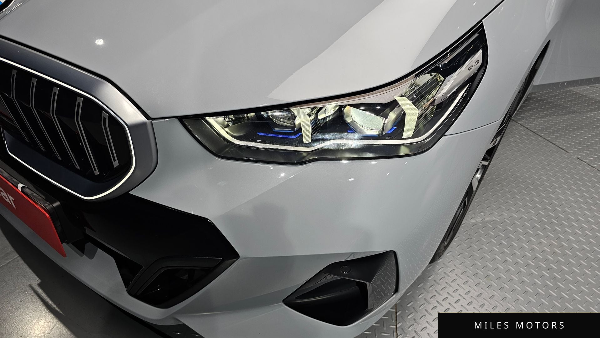 BMW 5 Series (G60) 2024 — миниатюра 8